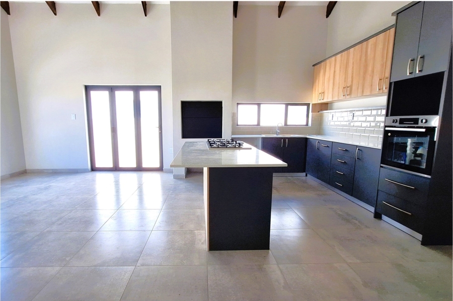 3 Bedroom Property for Sale in Brittania Beach Estate Western Cape